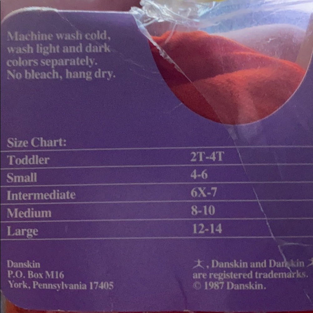 ✅🛍️ 4/$16 Shop Orange Classic Nylons - Picture 3 of 6